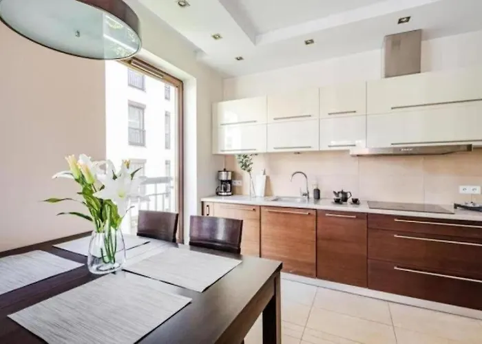 Urban Nest Duo Szafarnia *